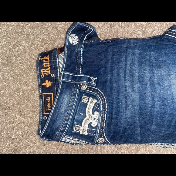 Rock Revival Jeans - Picture 3 of 4